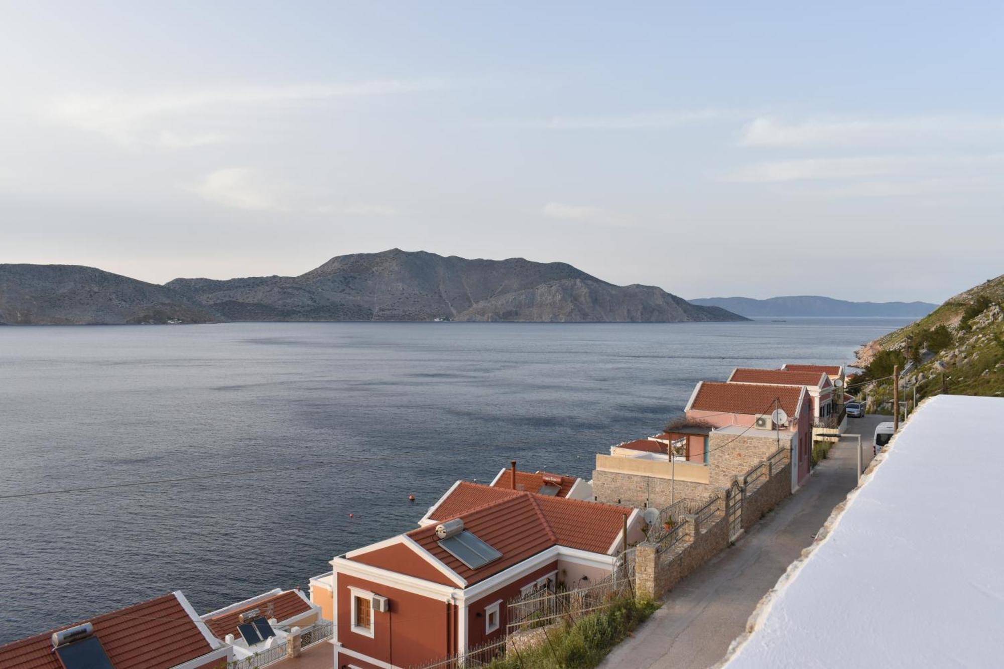 Marea Apartments Symi Bagian luar foto